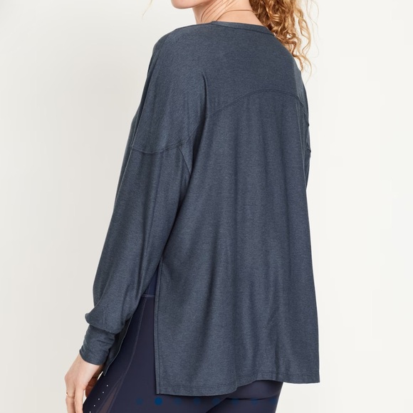 NWT OLD NAVY Cloud 94 Soft Long Sleeve Tunic Color: Dusk Navy SIZELARGE - Picture 2 of 7